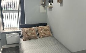 2 Bedroom Flat With Hot Tub